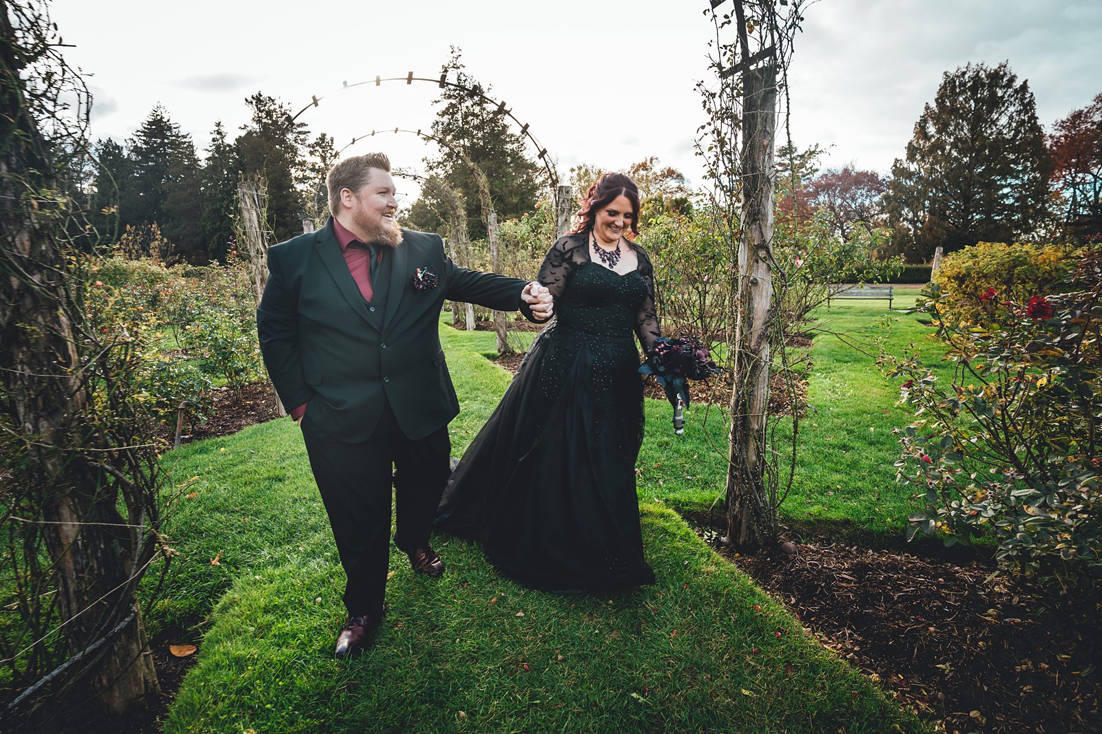 A Halloween Wedding at The Pond House | Jaqulyn & Sean's D&D Star Wars Celebration
